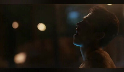 Sexy MILF gets screwed doggystyle in the dark