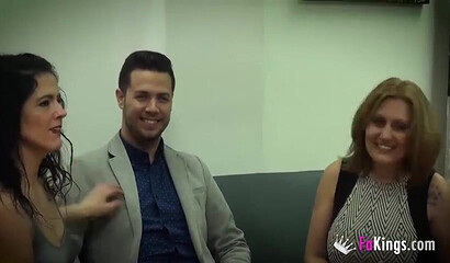 Amateur moms Nuria and Montse get dicked in a 3some