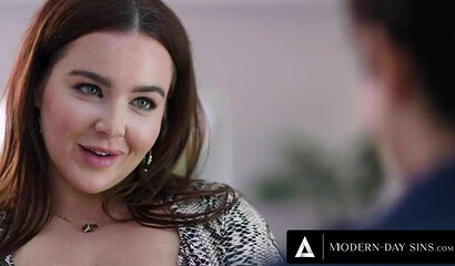 Big boobed MILF Natasha Nice gets screwed doggystyle