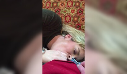 Sharing my slutty wife with a friend