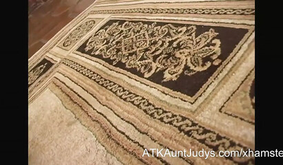 MILF gets her super hairy muff penetrated deeply