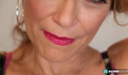 Sexy 58-years-old Melissa Johnson teases