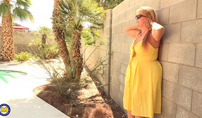 Curvy mature Joclyn Stone is the most sexy landscape designer
