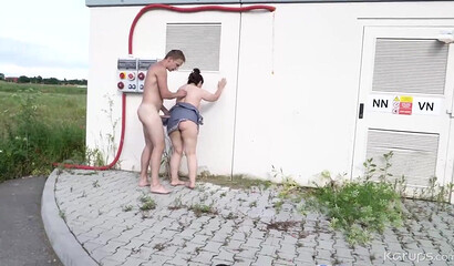 Busty mature Eveline Magic gets fucked by the roadside