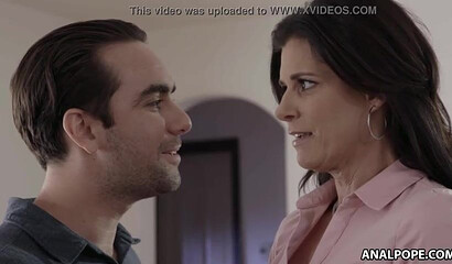 Milf banger India Summer reluctant to fuck her cringy stepson