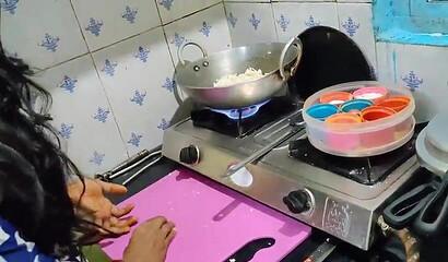 The maid who came from the village did not have any leaves, so the owner took advantage of that and fucked the maid (Hindi Clear Audio)