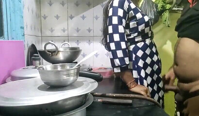 The maid who came from the village did not have any leaves, so the owner took advantage of that and fucked the maid (Hindi Clear Audio)