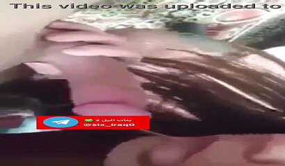 Arab skank sucking a meaty spear and making him squirt his man chowder