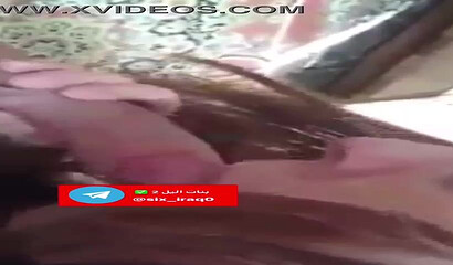 Arab skank sucking a meaty spear and making him squirt his man chowder