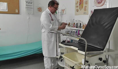 Voyeur doctor secretly films chubby mommy on her gyno exam